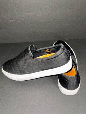 Supply Lab I Men’s I Slip-On Canvas Sneakers with White Soles